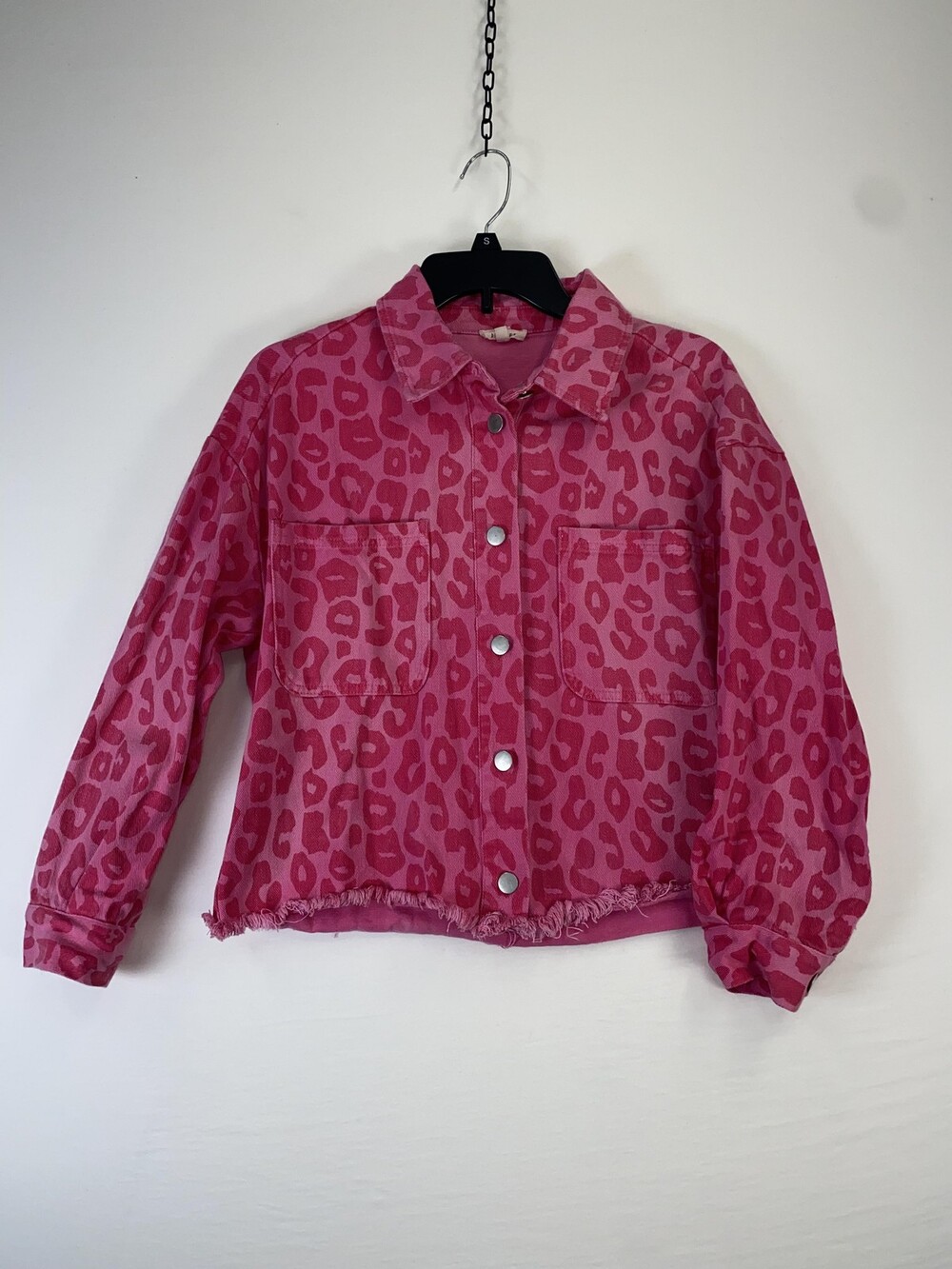 Jodifl Jacket Womens Small Pink Leopard Print Denim Raw Hem Snap Front Cropped